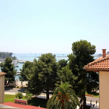 - City Centre Apartmán Poreč